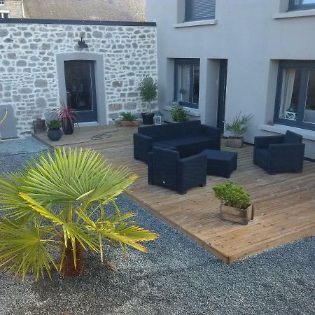 Le Gite De Sandrine Reville Exterior photo